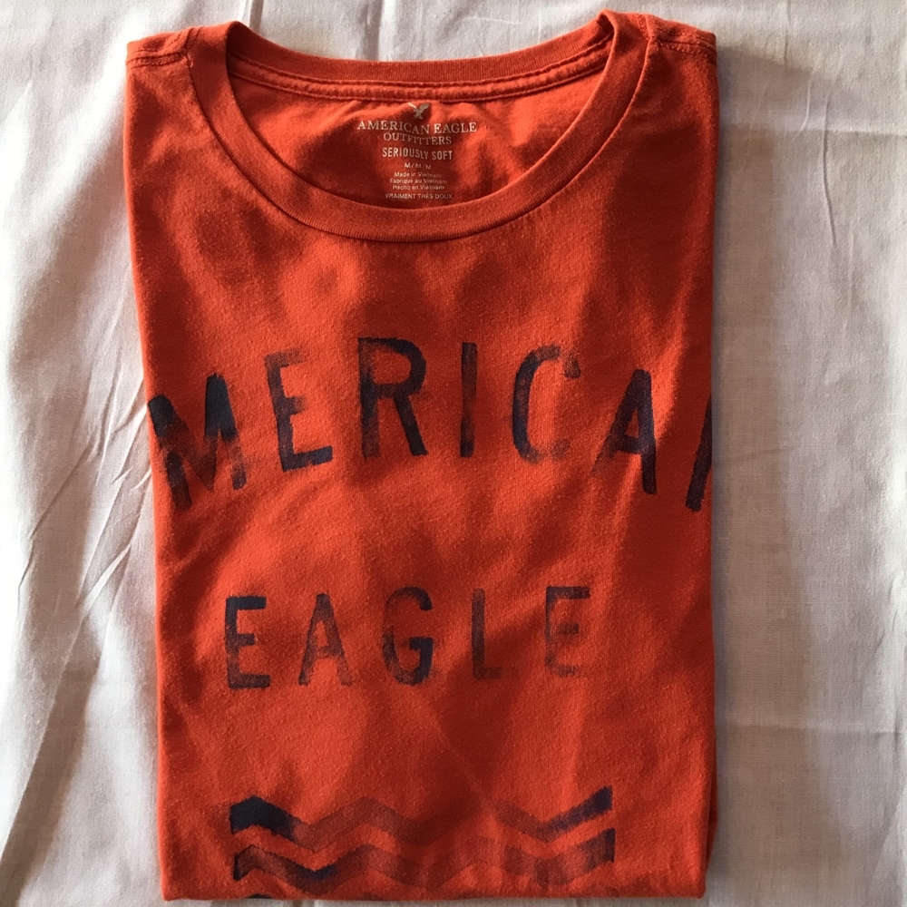 🔑American Eagle Tshirt